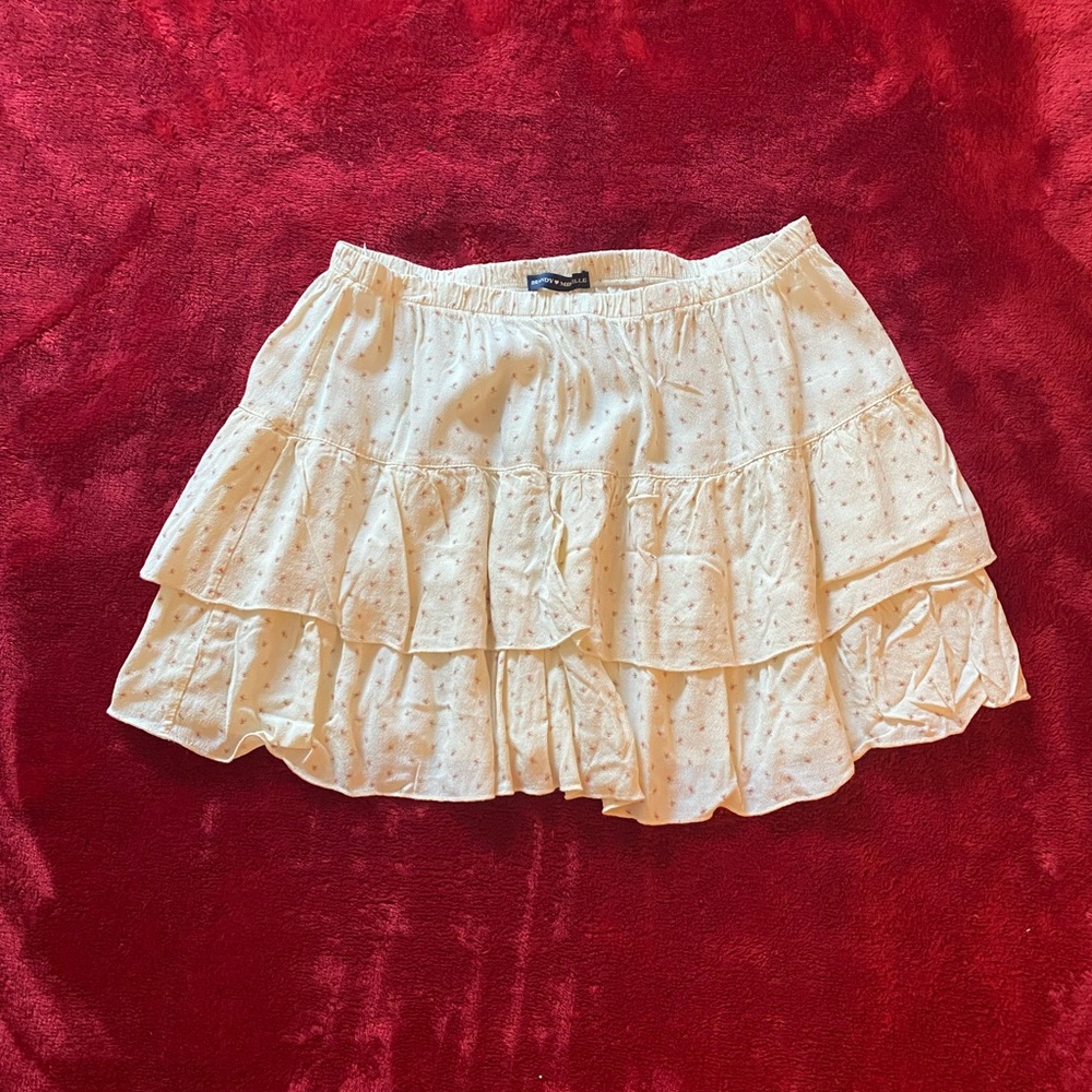Brandy Melville Cream And Floral Ruffle Mini Skirt